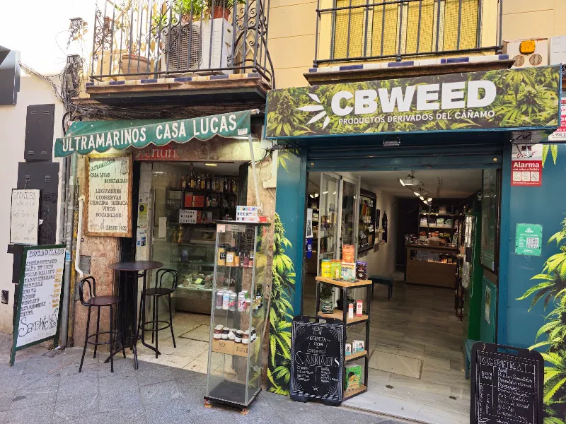 Ultramarinos Lucas - Delicatessen en Sevilla - foto 2