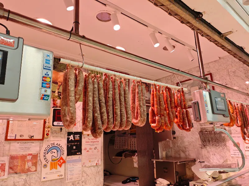 Carnes Cebamanos, s.l. - Carnicería en Zaragoza - foto 2