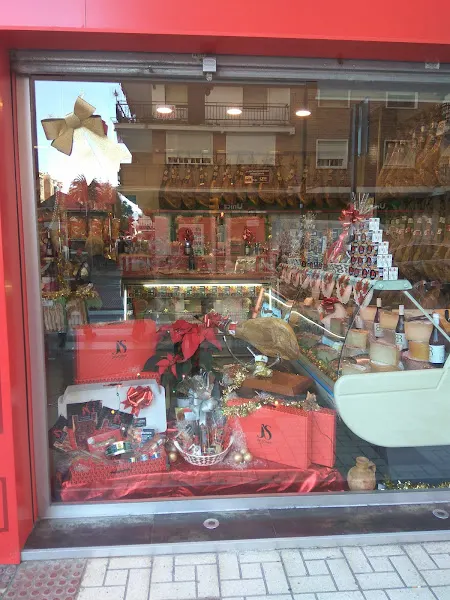 Casa de los Jamones - Tienda de jamones en Málaga - foto 2