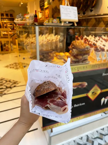 Jechura Málaga - Málaga