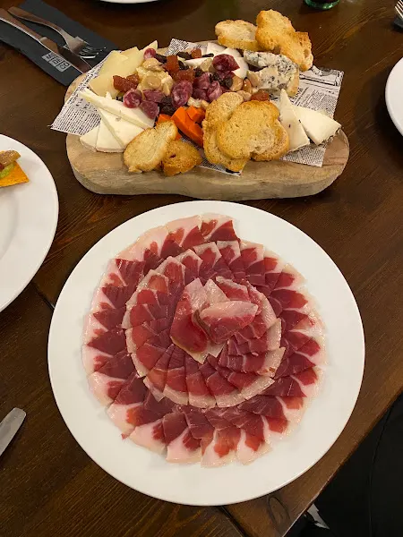 Sabor Ibérico, Mercado de Correos Murcia - Tienda de alimentación en Murcia - foto 2