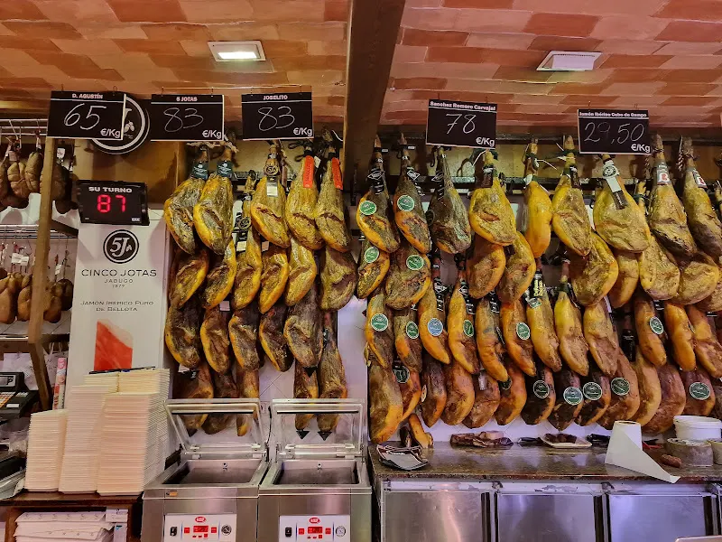 Xarcuteria Creus - Tienda de jamones en Palma - foto 2