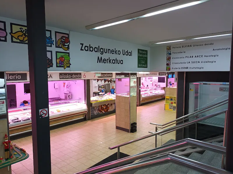 Charcuteria La Suiza - Supermercado en Bilbao - foto 2