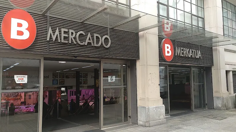 Charcuteria La Suiza - Supermercado en Bilbao - foto 3