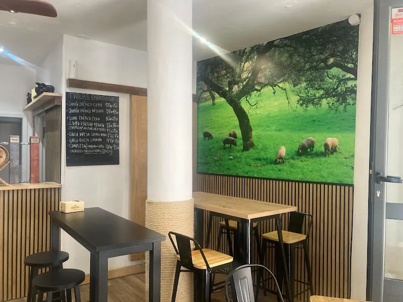 O Bocado Ibérico - Tienda de delicatessen en Vigo - foto 3
