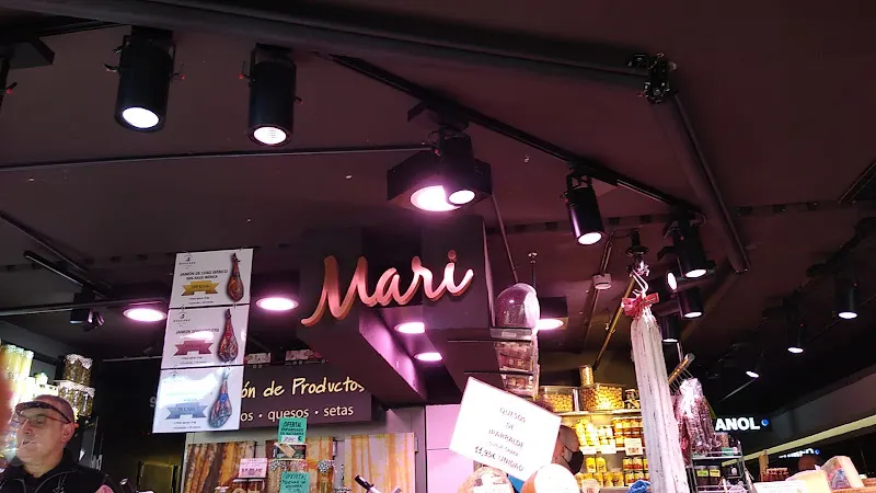 QUESOS MARI - Tienda de alimentación en Vitoria-Gasteiz - foto 2