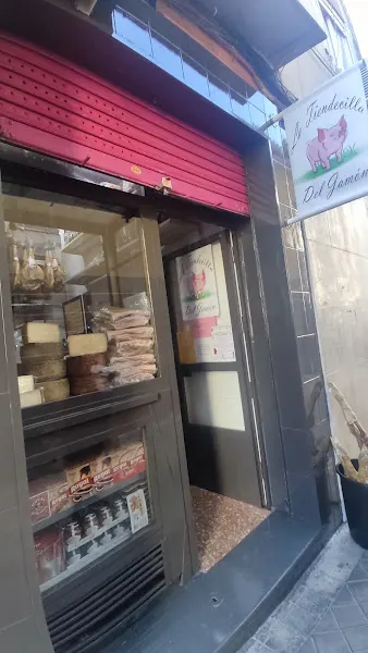 La Tiendecilla del Jamon - Tienda de alimentación en Granada - foto 2