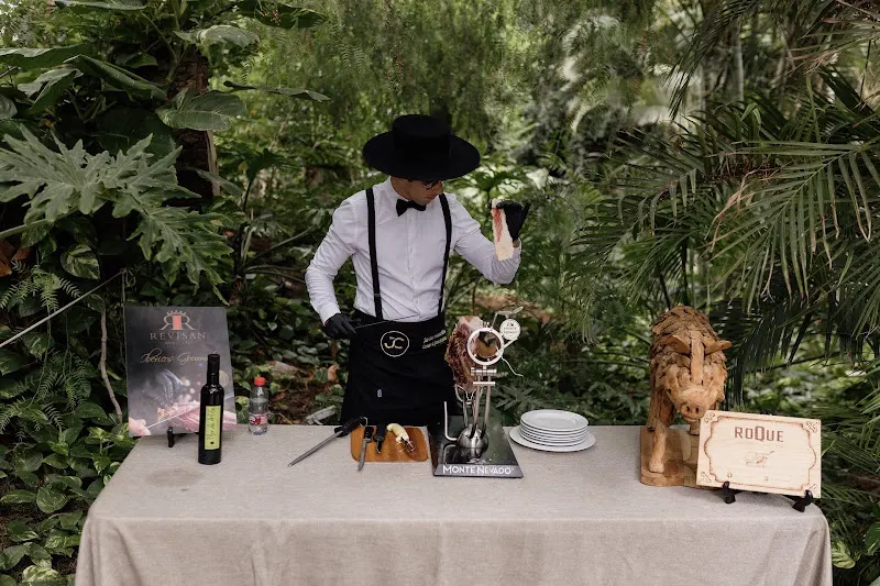 Julio César - Cortador de Jamón Tenerife