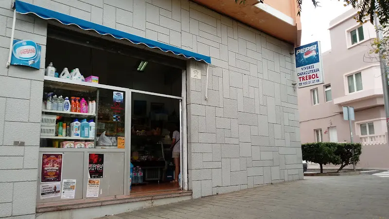 Charcutería Frutería Trébol - Tienda de fiambres en Santa Cruz de Tenerife - foto 2