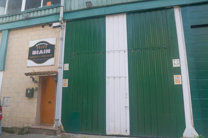 Biain Jamones y Embutidos - Tienda de jamones en Andoain - foto 2