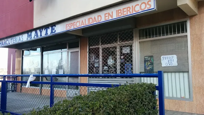 Charcuterías Mayte S.L. - Tienda de alimentación en Santander - foto 2
