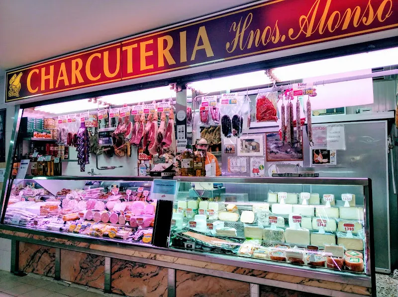 Charcutería Hermanos Alonso - Tienda de fiambres en Alcorcón - foto 2