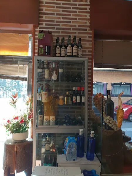 Ibéricos Artesanos Jesús San - Tienda de jamones en Salamanca - foto 2