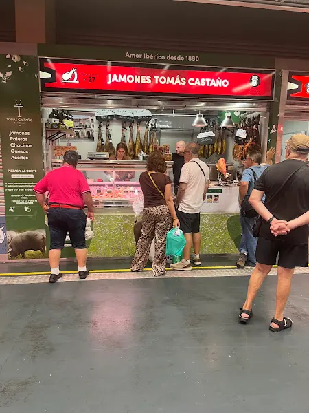 Jamones Tomás Castaño – Ibéricos Artesanales en el Mercado del Carmen (Huelva) - Huelva