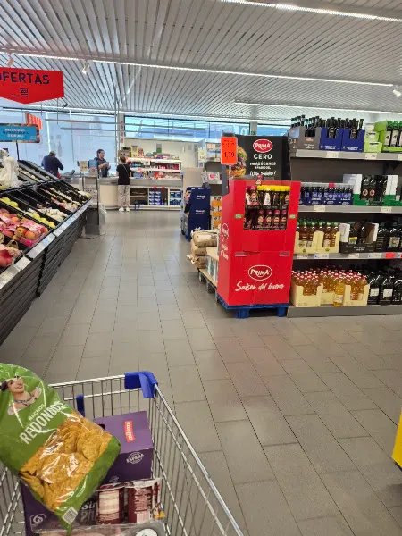 El Jamón El Súper Cercano el jamón 119 - Tienda de alimentación en Huelva - foto 2