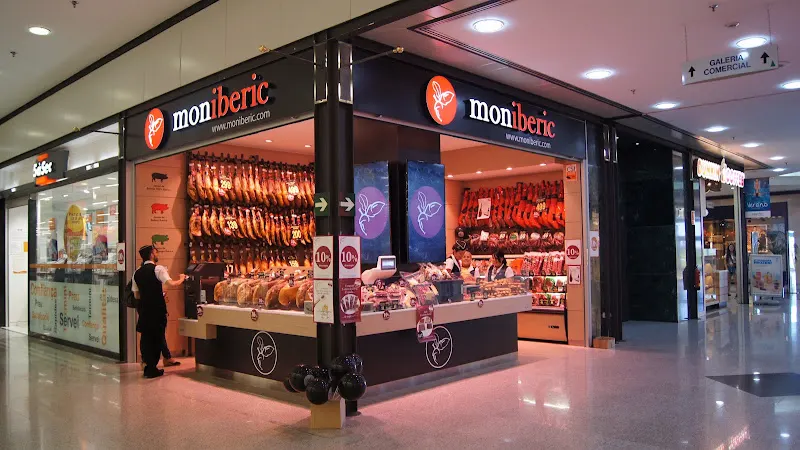 Moniberic - Jamonería en Mataró - foto 2