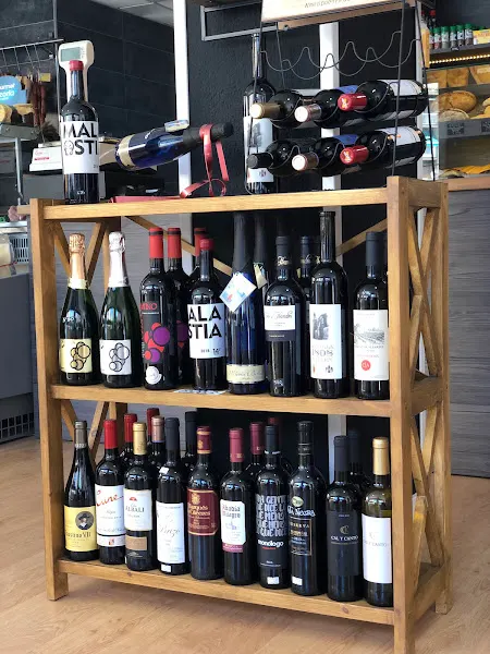 Santa María Gourmet Alimentación - Tienda de alimentación en Jaén - foto 2