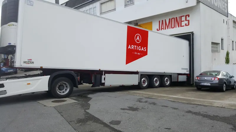 Jamones Macario | Secaderos - Tienda de jamones en Lugo - foto 2