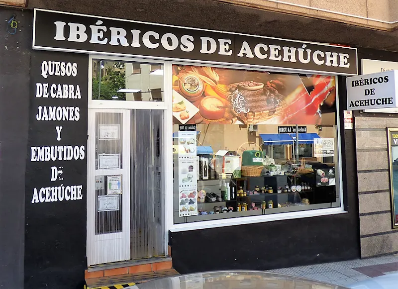 PRODUCTOS EXTREMEÑOS EN CÁCERES LOS IBÉRICOS DE ACEHÚCHE - Tienda de alimentación en Cáceres - foto 2