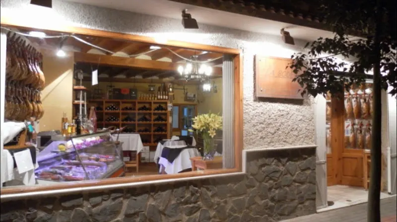 jamones la bodega - Dolores