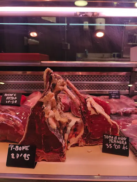 C&D Maestro Carnicero - Carnicería en Sant Boi de Llobregat - foto 2