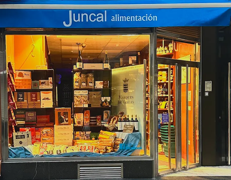Juncal Alimentacion - Tienda de alimentación en Pontevedra - foto 2