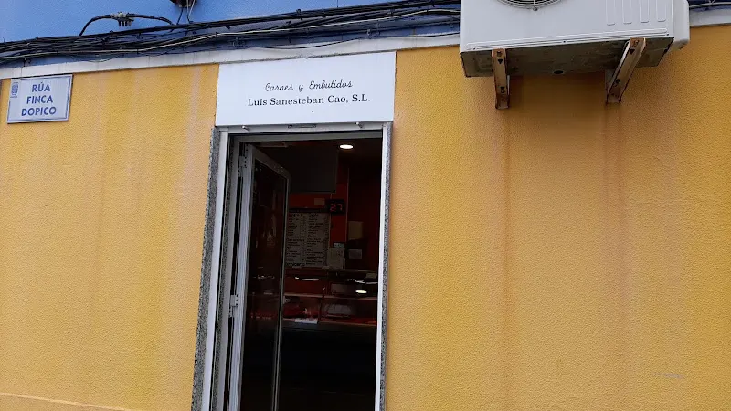 Carnes Y Embutidos Luis Sanesteban Cao S.L. - Ferrol