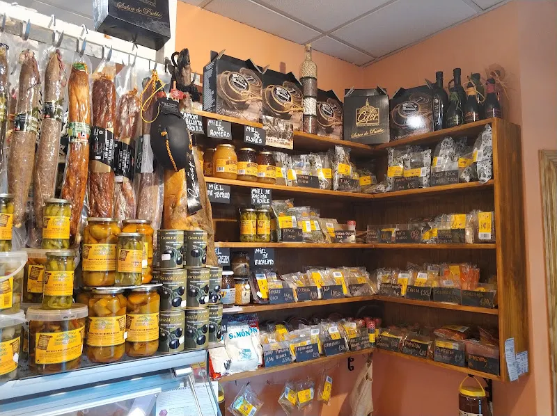 Los Sabores Charcutería