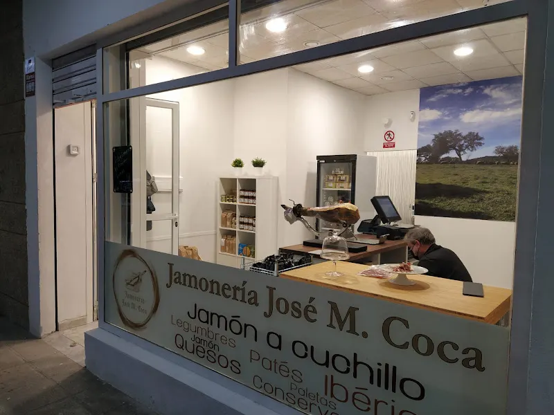 Jamonería José M. Coca - Jamonería en Sevilla - foto 2