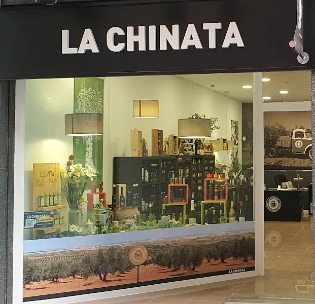 LA CHINATA MAJADAHONDA - Tienda de delicatessen en Majadahonda - foto 2