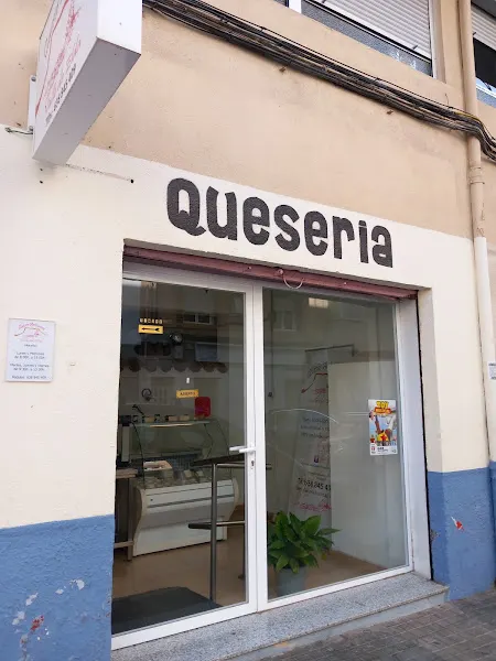 Quesos Artesanos Valle de Elda - Quesería en Elda - foto 2