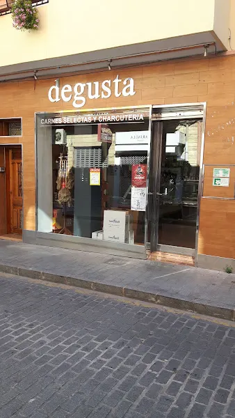 Degusta