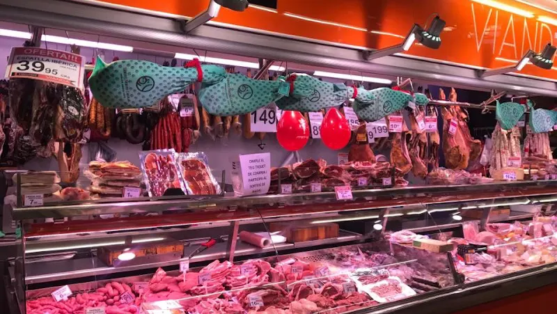 VIANDA XARCUTERS - Establecimiento de jamón serrano en Gavà - foto 2