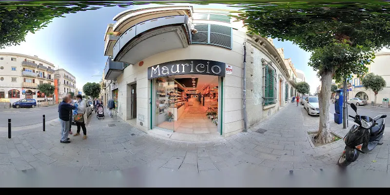 Charcuteria Mauricio - Tienda de fiambres en Sitges - foto 2