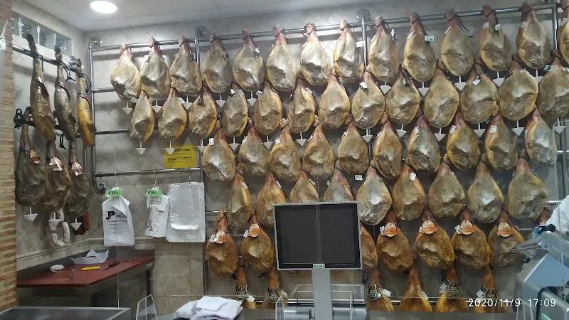 Jamones Peiró - Tienda de fiambres en Alaquàs - foto 2