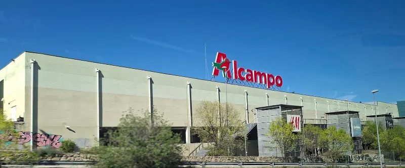 Alcampo - Hipermercado en Colmenar Viejo - foto 2