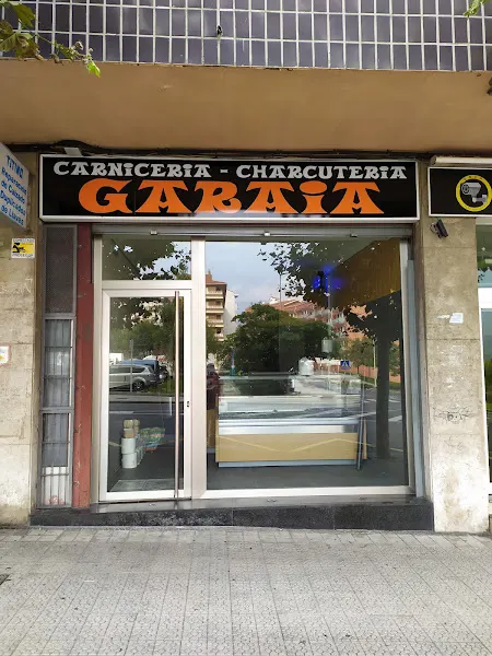 Garaia carniceria charcuteria - Carnicería en Etxebarri - foto 2