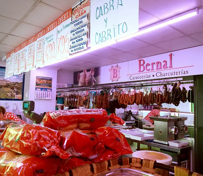 Carnicería Bernal - Avenida de la Vera - Carnicería en Plasencia - foto 2