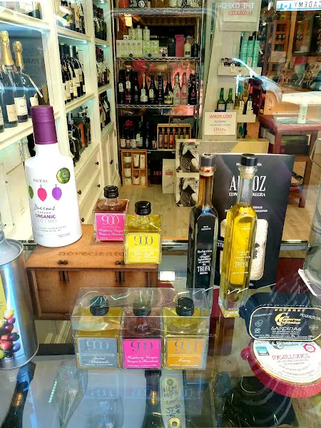 Charcutería Vinoteca Alejo