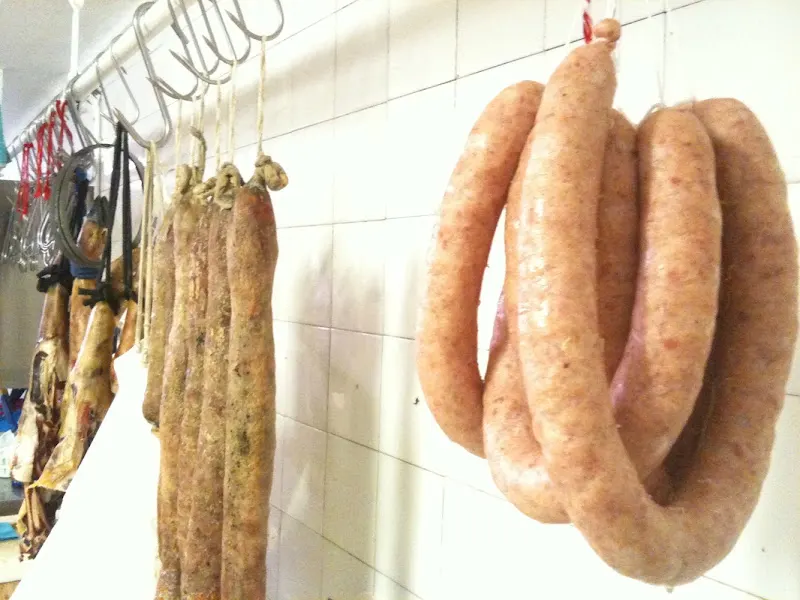 Cal Passanals, carne y embutidos en Igualada