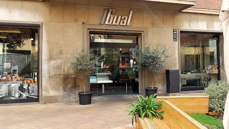 Gual - Carnicería en Igualada - foto 2