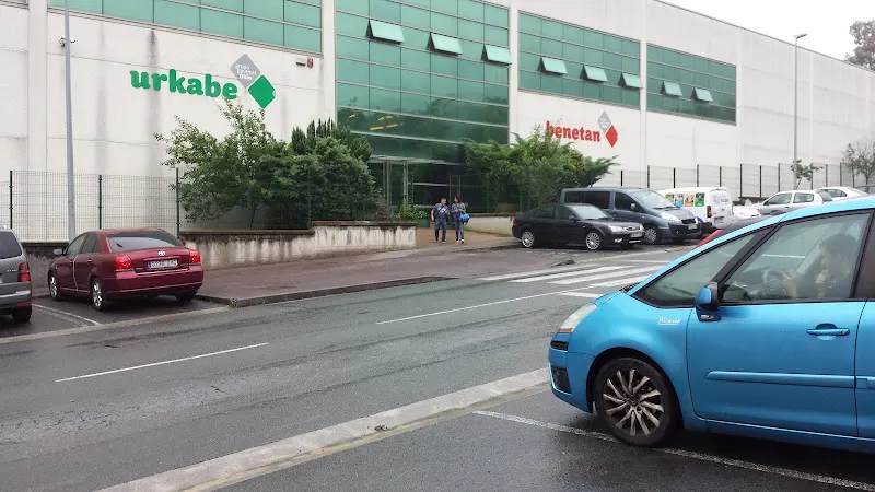 Urkabe Benetan S.A. - Tienda de fiambres en Errenteria - foto 2