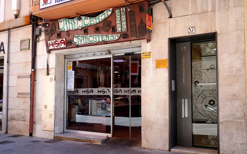 Hermanos Sanchez La Tienda - Carnicería en Teruel - foto 2
