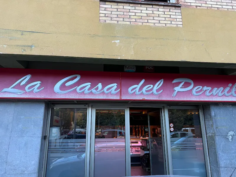 Jaume Planaguma - Tienda de fiambres en Olot - foto 3