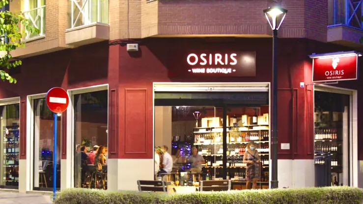 Osiris Wine Boutique - Vinoteca en Alicante - foto 2