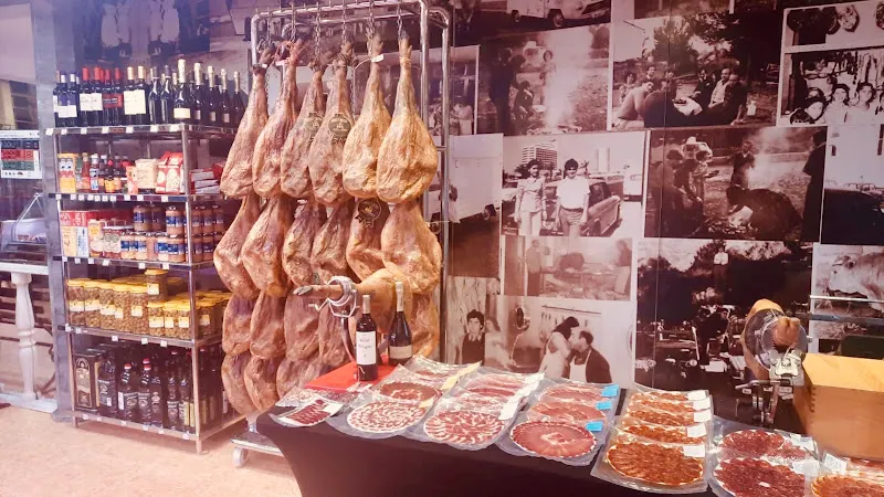Els Valencia - Santa Eulalia del Río