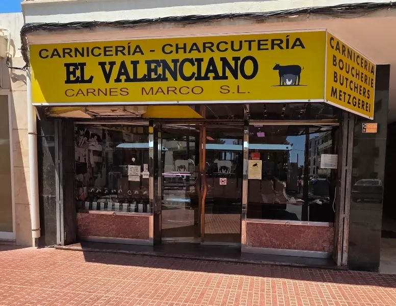 Els Valencia - Carnicería en Santa Eulalia del Río - foto 2