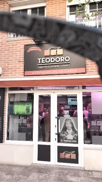 CARNICERÍA TEODORO *Artesanos de la Carne* - Carnicería en Valdepeñas - foto 2
