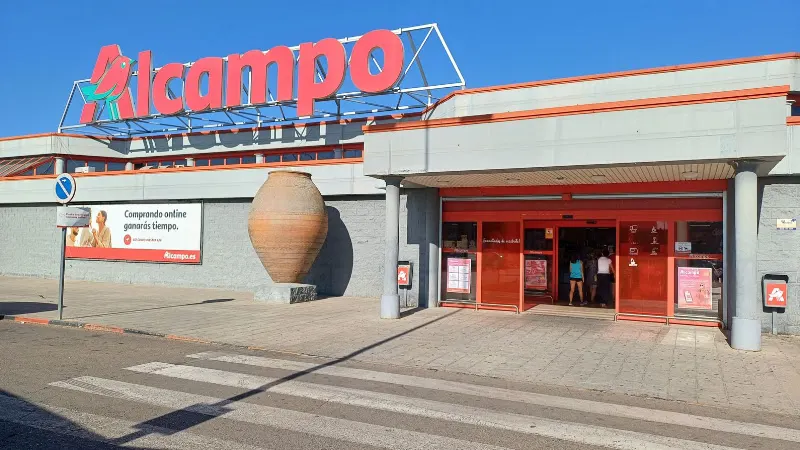 Alcampo Supermercado - Supermercado en Valdepeñas - foto 2