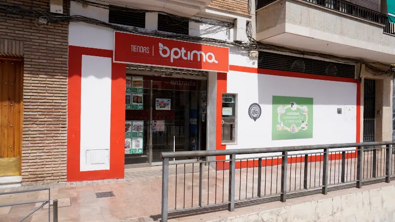 Supermercados El Jamón - Supermercado de descuentos en Puente Genil - foto 2